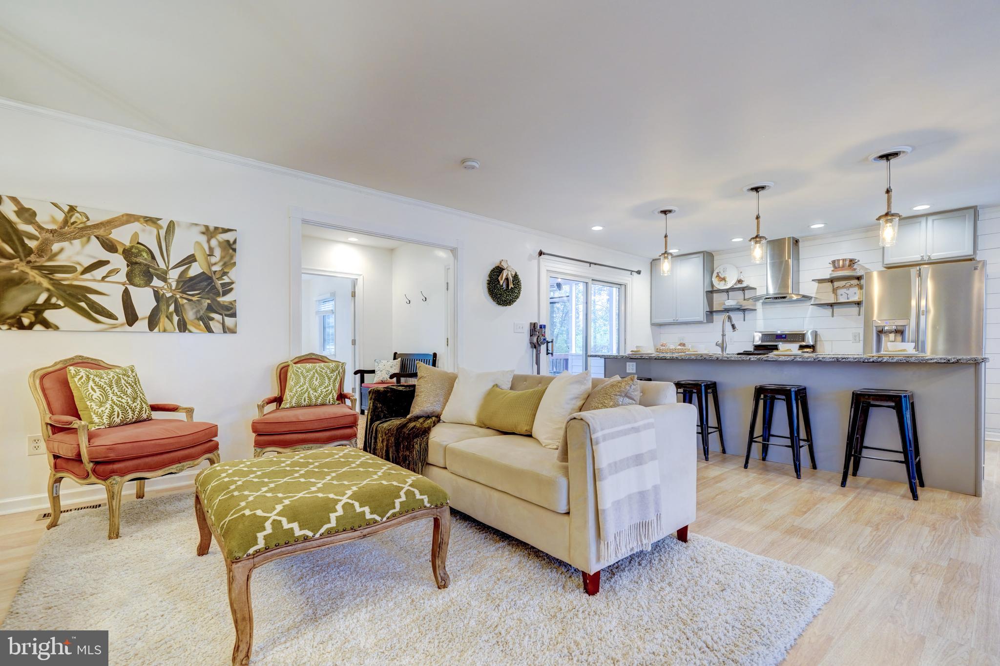 5206 Dalby Lane Burke, VA 22015 - Photo 11 of 36