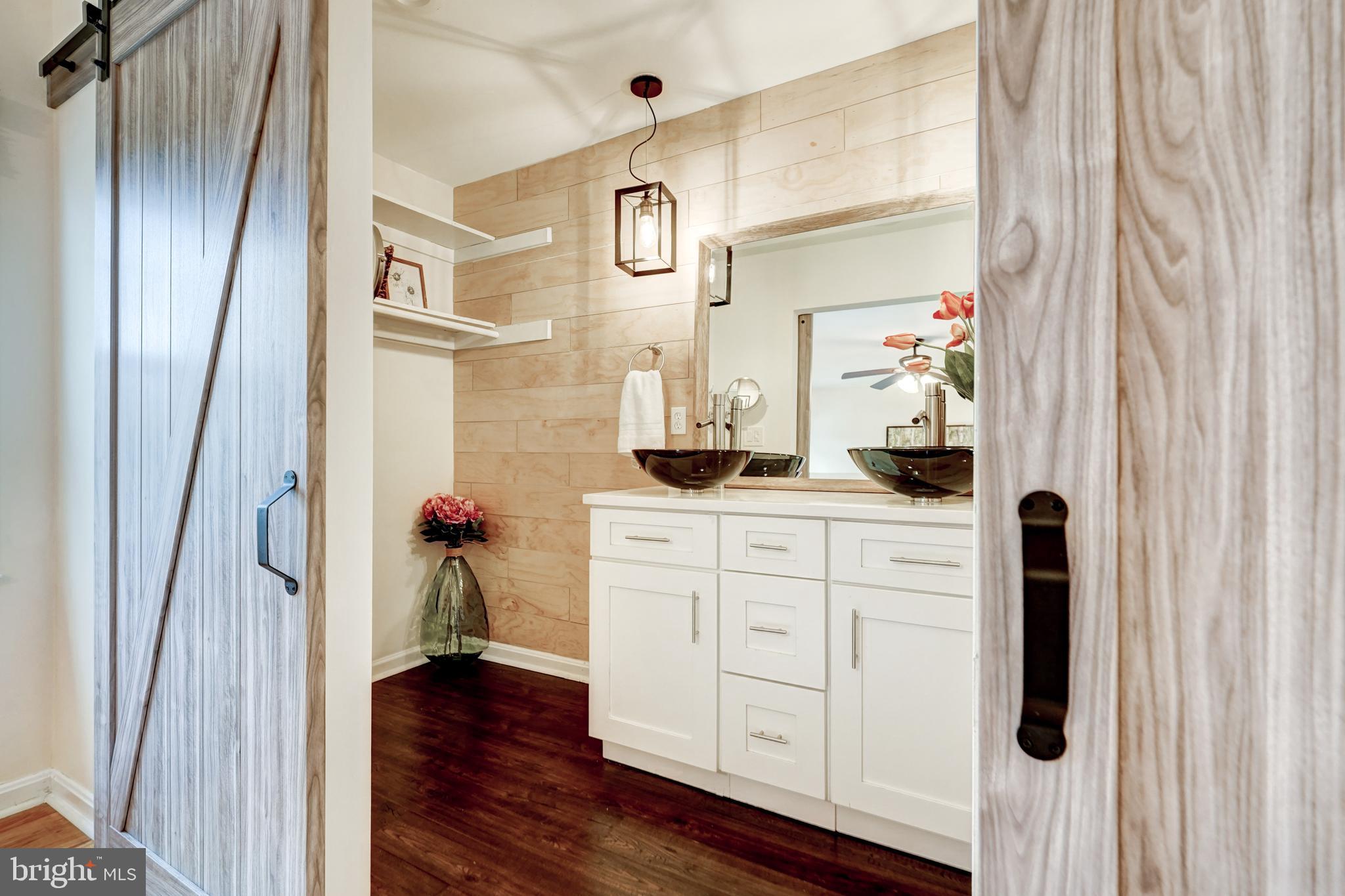 5206 Dalby Lane Burke, VA 22015 - Photo 22 of 36