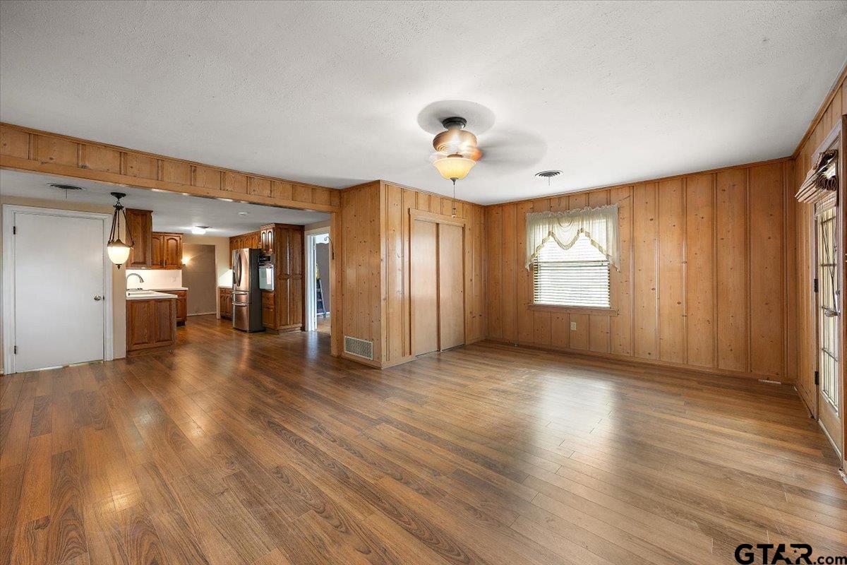 190 Fairview Street Rusk, TX 75785 - Photo 14 of 28