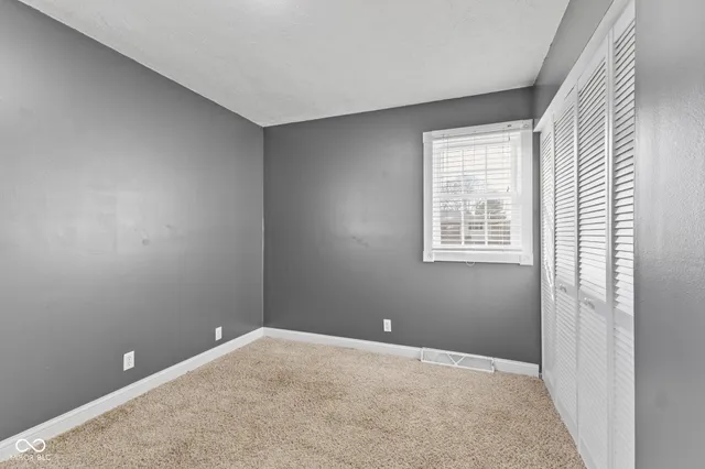 $235,000 | 3011 Taylor Road, Columbus, IN 47203