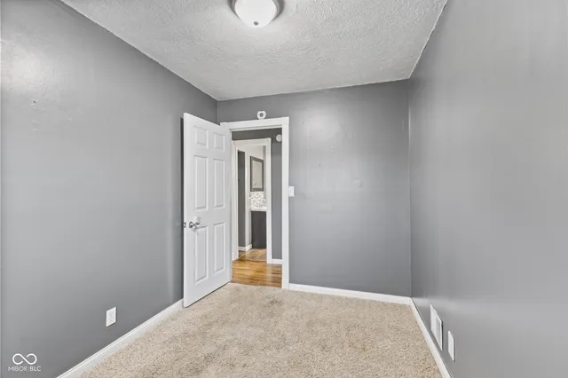 $235,000 | 3011 Taylor Road, Columbus, IN 47203