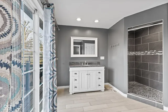 $235,000 | 3011 Taylor Road, Columbus, IN 47203