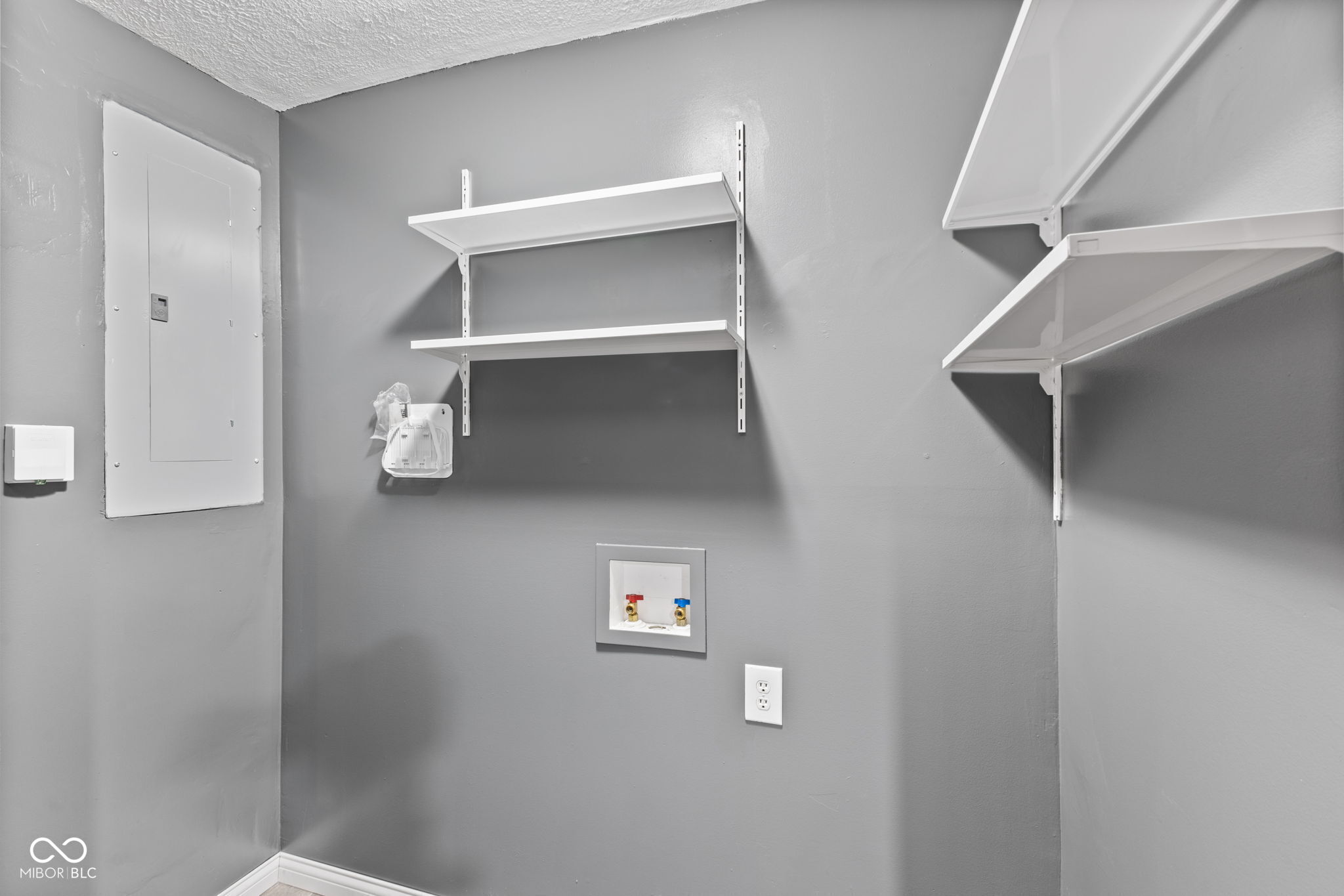 3011 Taylor Road Columbus, IN 47203 - Photo 28 of 44