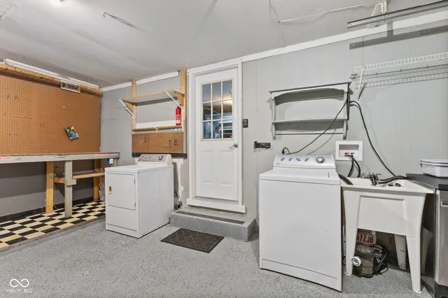 $235,000 | 3011 Taylor Road, Columbus, IN 47203