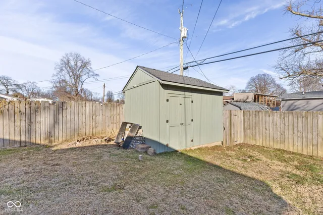 $235,000 | 3011 Taylor Road, Columbus, IN 47203