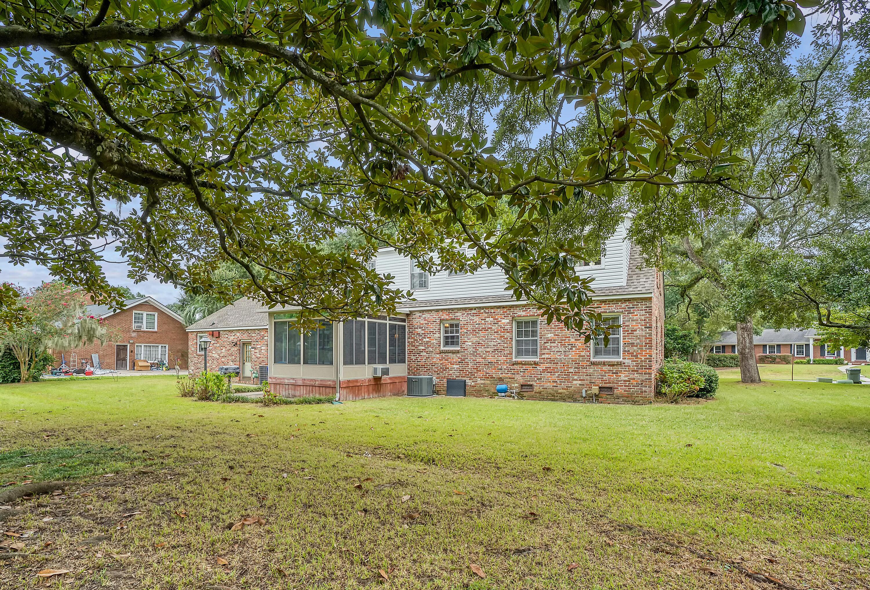 29 Wespanee Drive Charleston, SC 29407 - Photo 41 of 45 38