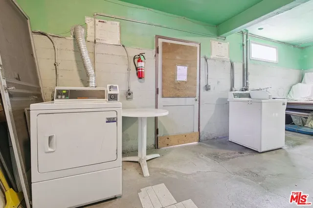 $1,300 | 1317 Wilcox Avenue, Unit C, Los Angeles, CA 90028