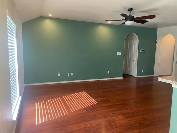 $1,999 | 3521 Vicki Lane, Balch Springs, TX 75180