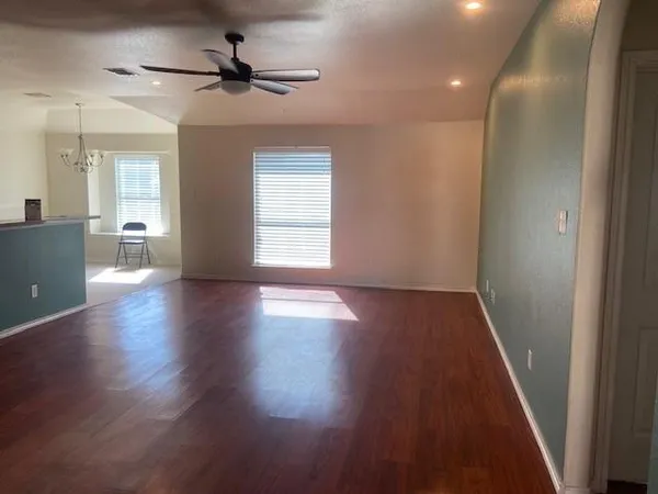 $1,999 | 3521 Vicki Lane, Balch Springs, TX 75180