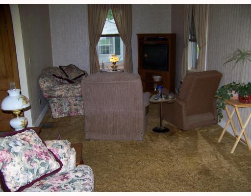122 Roland Street Cumberland, RI 02864 - Photo 7 of 10 Living Room.