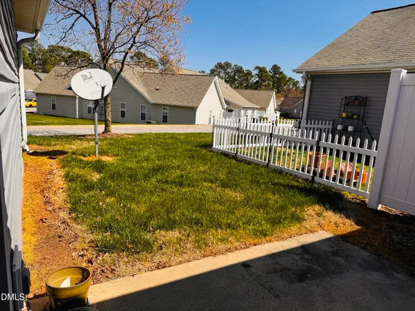 $1,490 | 11230 Centway Park Drive, Unit 100, Raleigh, NC 27617