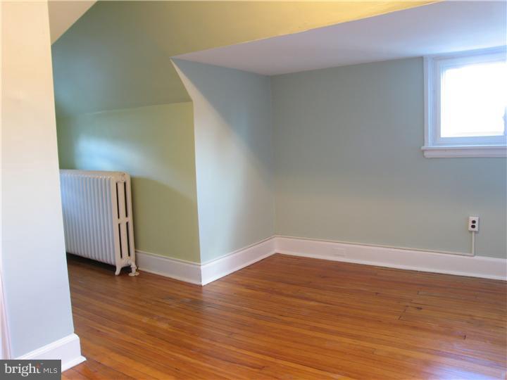 8014 Winston Road Philadelphia, PA 19118 - Photo 22 of 25 Bedroom