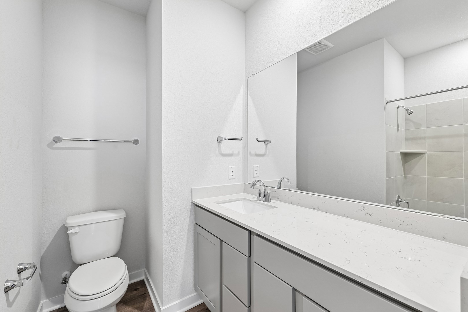 212 Bendecido Loop Elgin, TX 78621 - Photo 15 of 38