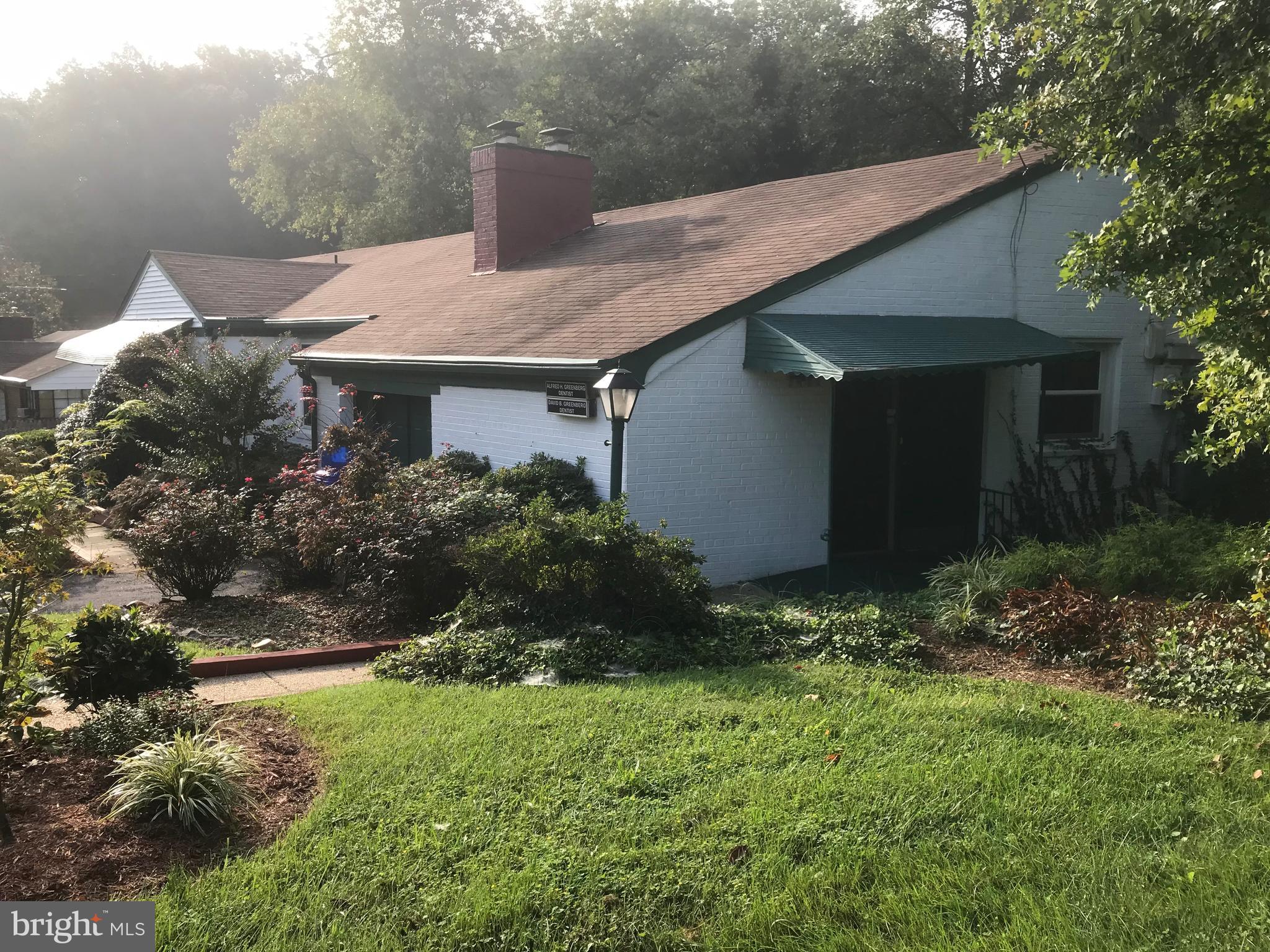 8208 Grubb Road Chevy Chase, MD 20815 - Photo 4 of 10 Private entry off 2nd driveway to reception/wai