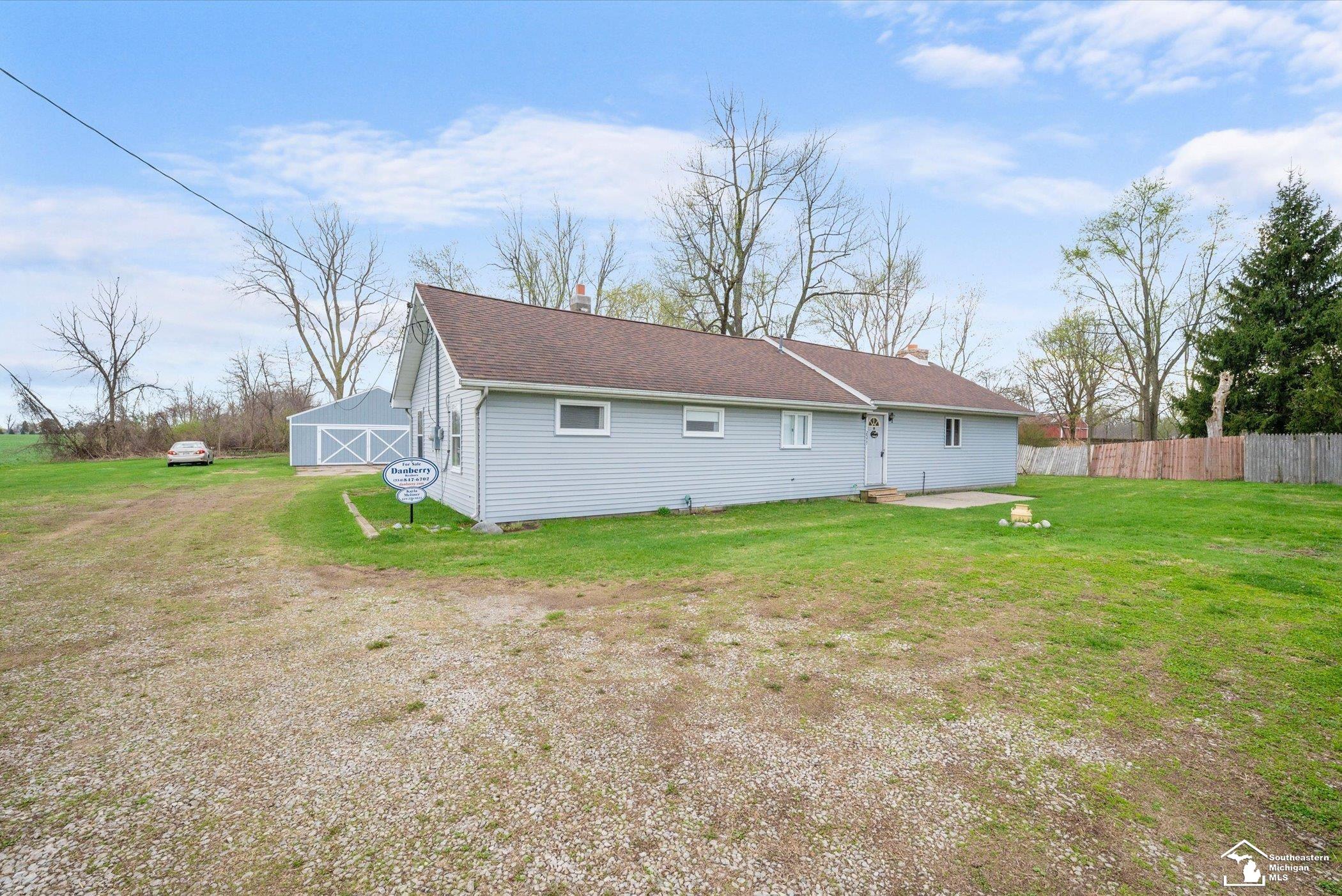 2577 East Rauch Road Erie, MI 48133 - Photo 2 of 56
