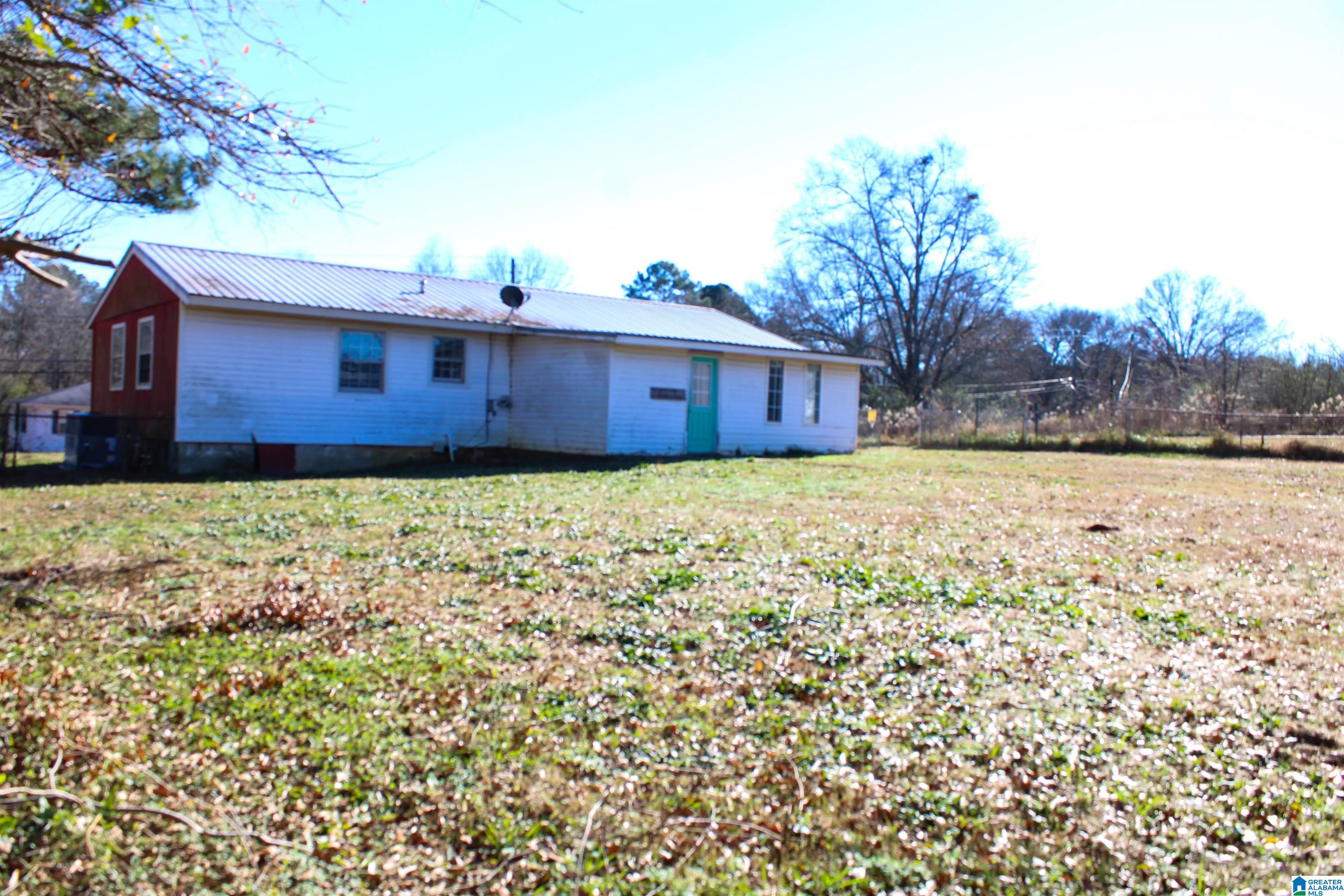 712 Cedar Springs Road Weaver, AL 36277 - Photo 5 of 30