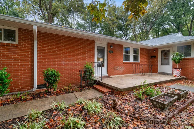 $165,000 | 3132 Marlborough Road, Charlotte, NC 28208
