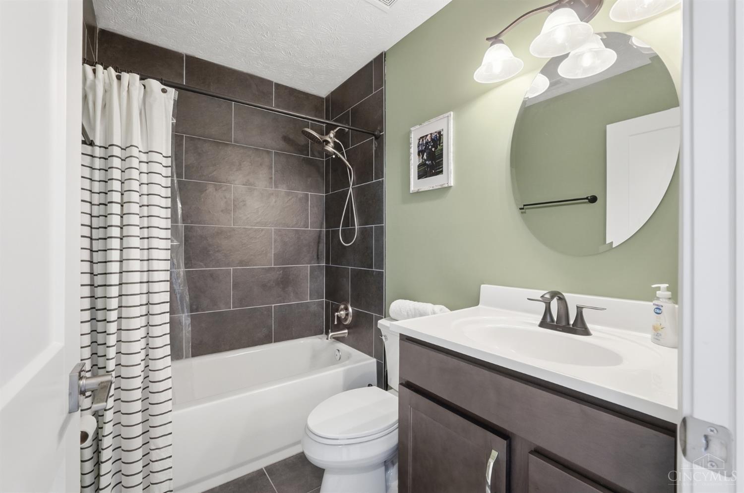 7274 East Galbraith Road, Unit C Cincinnati, OH 45243 - Photo 32 of 45