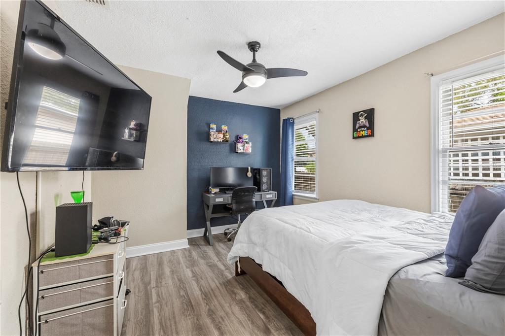 1468 Druid Road Clearwater, FL 33756 - Photo 19 of 64 Gallery Image 19