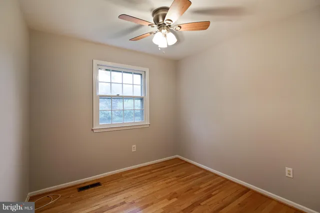 $3,800 | 2012 Friendship Lane, Falls Church, VA 22043