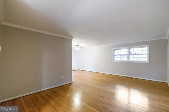 $3,800 | 2012 Friendship Lane, Falls Church, VA 22043