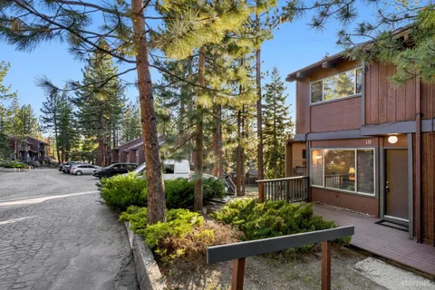 $435,000 | 1410 Ski Run Boulevard, Unit 10, South Lake Tahoe, CA 96150