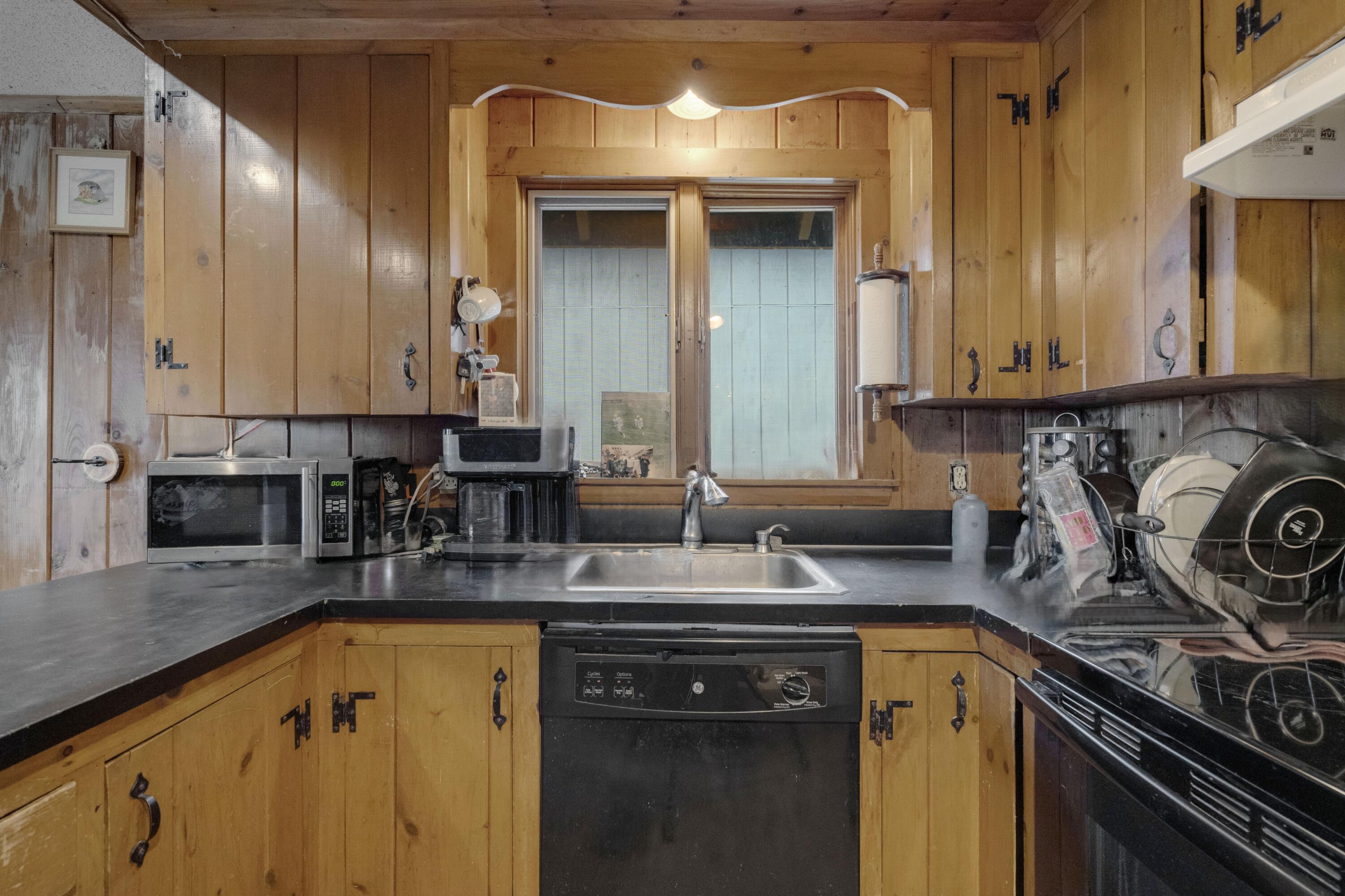 146 Hemingway Road Norway, ME 04268 - Photo 19 of 64 Kitchen