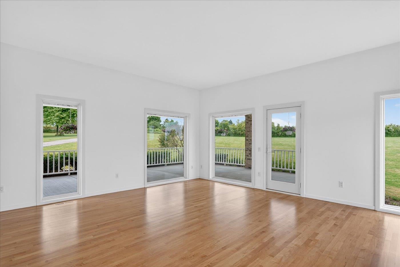 2161 County Rd Jg Mount Horeb, WI 53572 - Photo 9 of 86