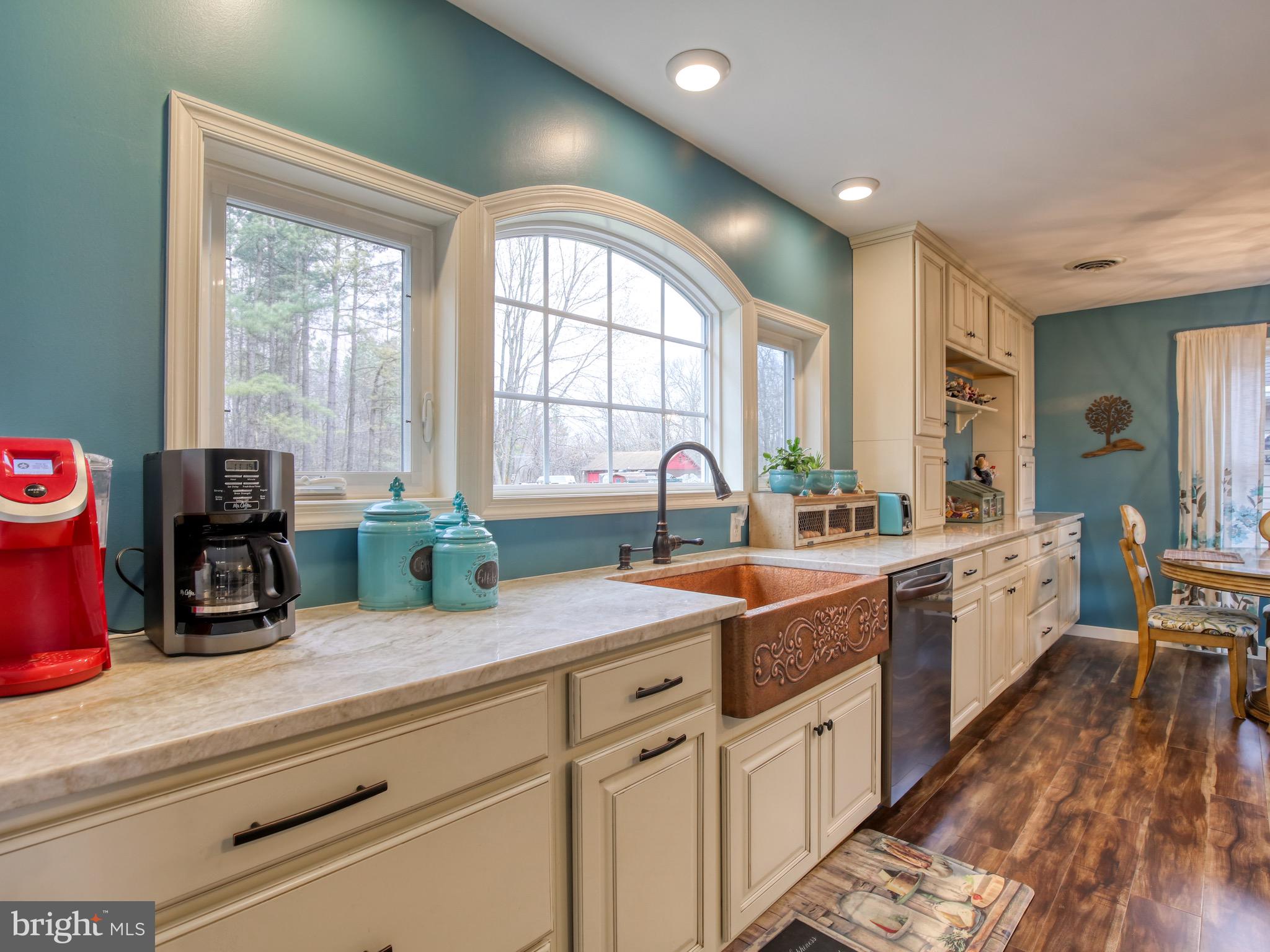 255 Kimble Road Berryville, VA 22611 - Photo 6 of 26 Gallery Image 6