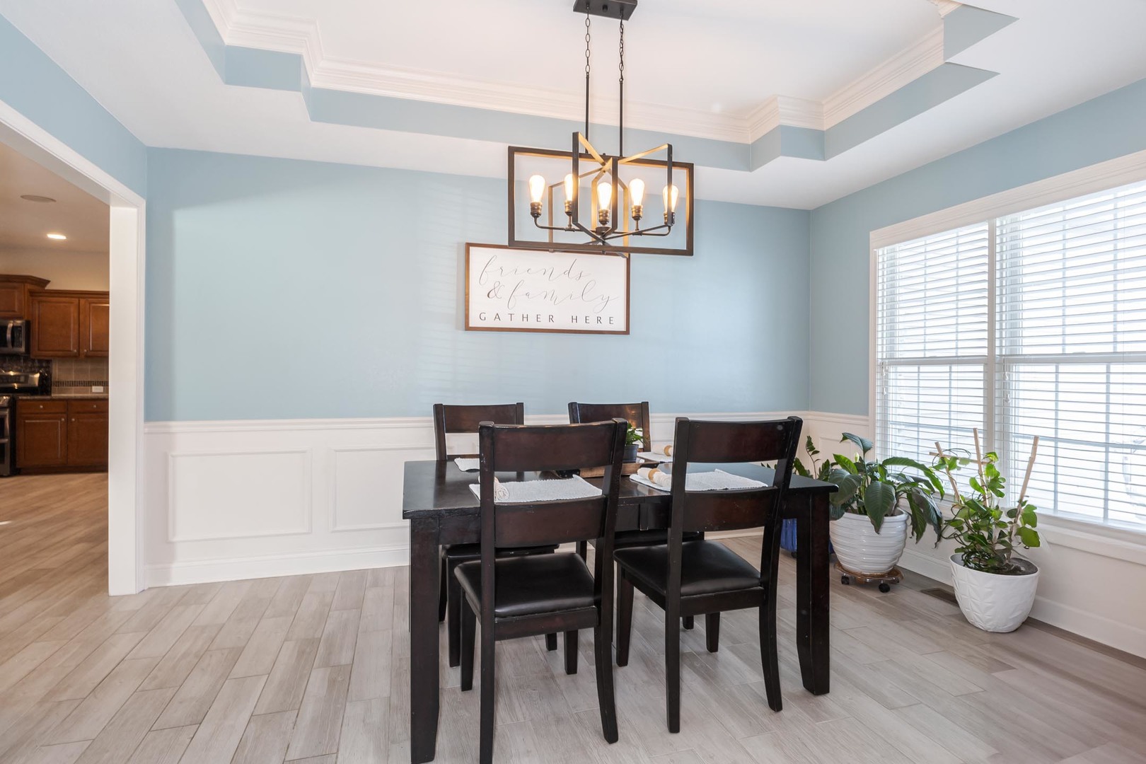 5005 Longfield Road Bloomington, IL 61705 - Photo 11 of 56 Gallery Image 11