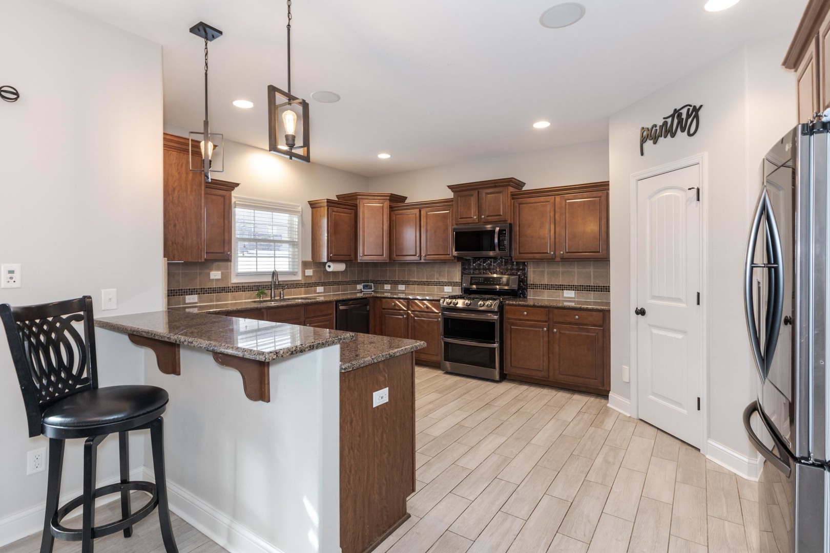 5005 Longfield Road Bloomington, IL 61705 - Photo 20 of 56 Gallery Image 20