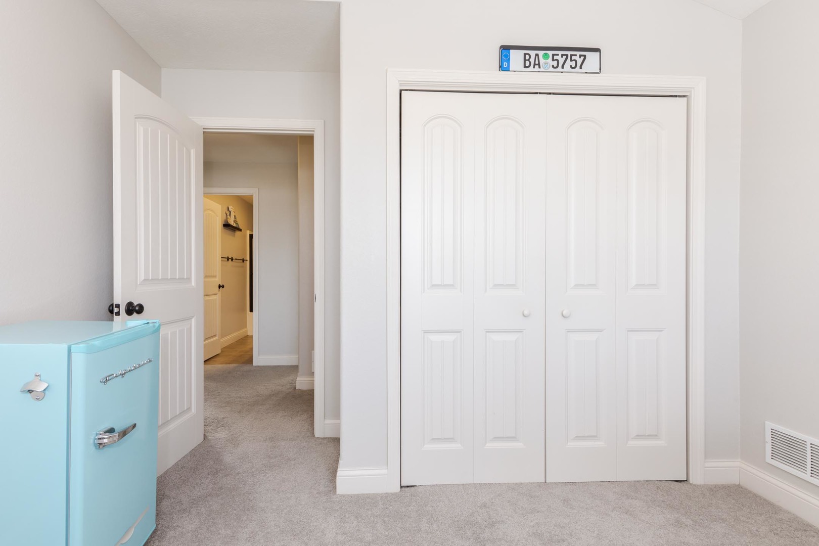 5005 Longfield Road Bloomington, IL 61705 - Photo 38 of 56 Gallery Image 38