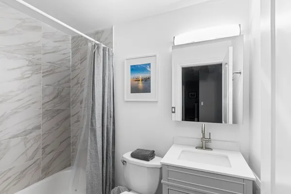 $1,050,000 | 3835 West North Avenue, Chicago, IL 60647