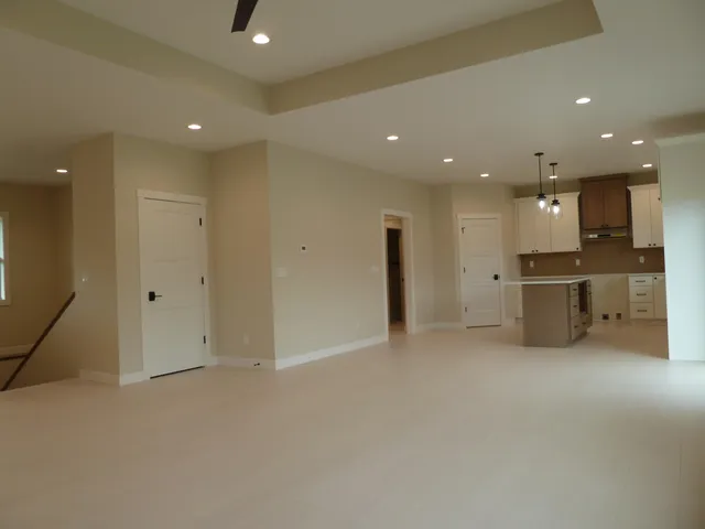 $589,900 | 717 Tamarack Trail, Holmen, WI 54636