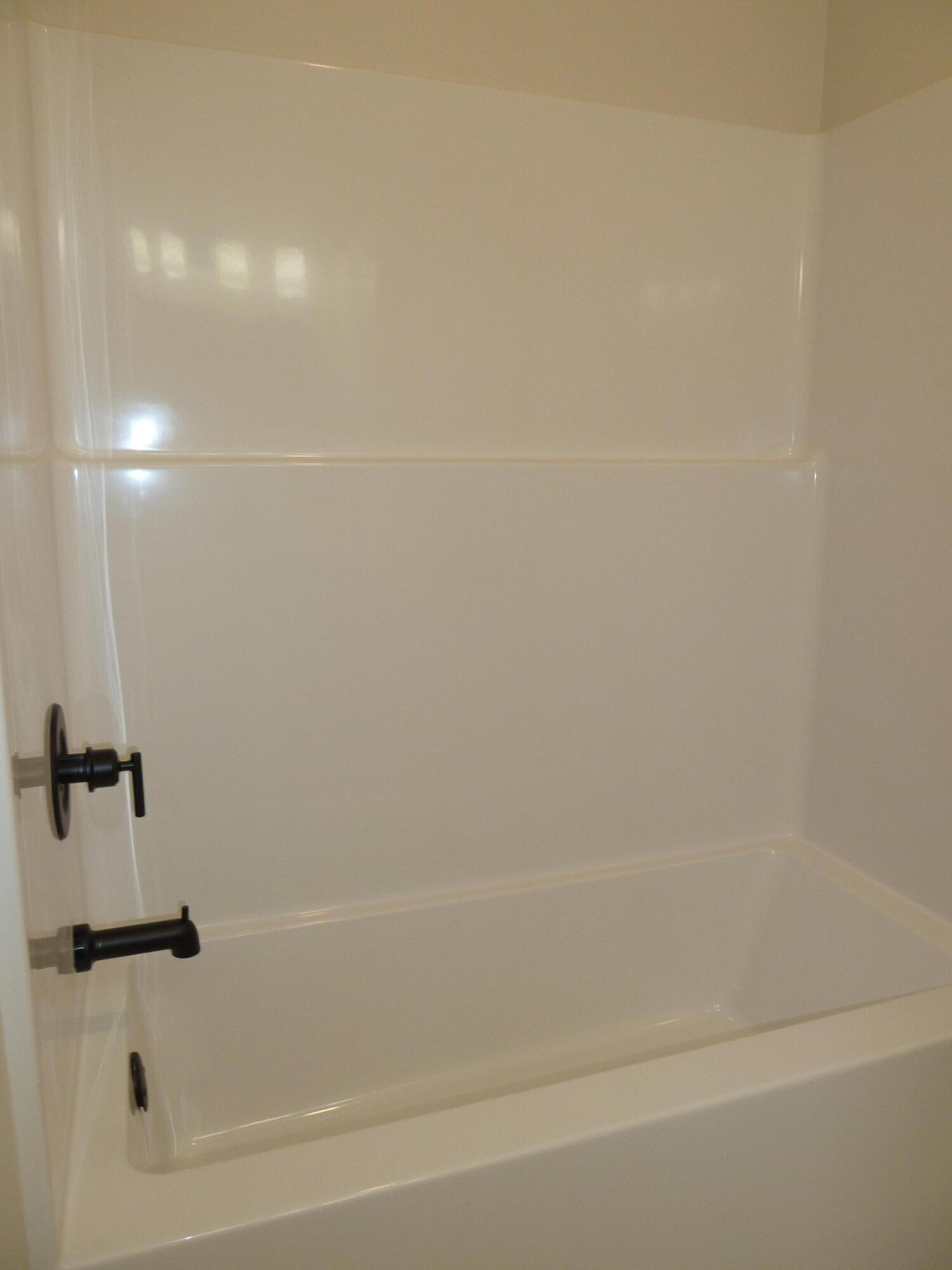 717 Tamarack Trail Holmen, WI 54636 - Photo 39 of 52 Main Bath2