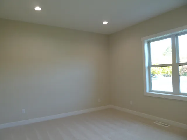 $589,900 | 717 Tamarack Trail, Holmen, WI 54636