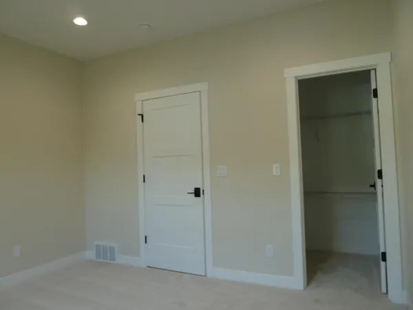 $589,900 | 717 Tamarack Trail, Holmen, WI 54636