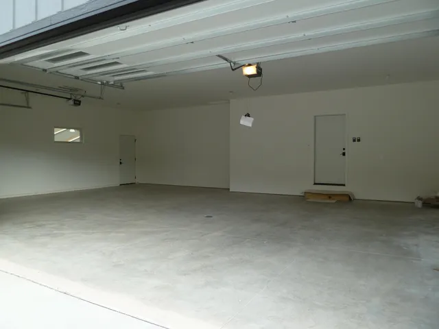 $589,900 | 717 Tamarack Trail, Holmen, WI 54636