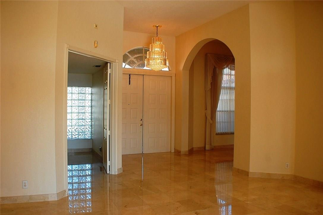 19250 Redberry Court Boca Raton, FL 33498 - Photo 12 of 34 FOYER