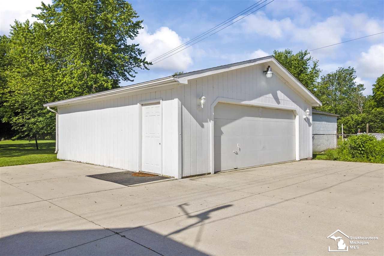 2873 North Custer Road Monroe, MI 48162 - Photo 17 of 40