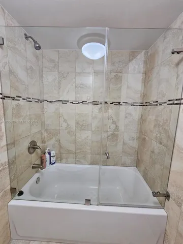 $4,600 | 9273 Collins Avenue, Unit 408, Surfside, FL 33154