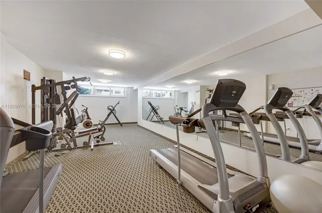 $4,600 | 9273 Collins Avenue, Unit 408, Surfside, FL 33154