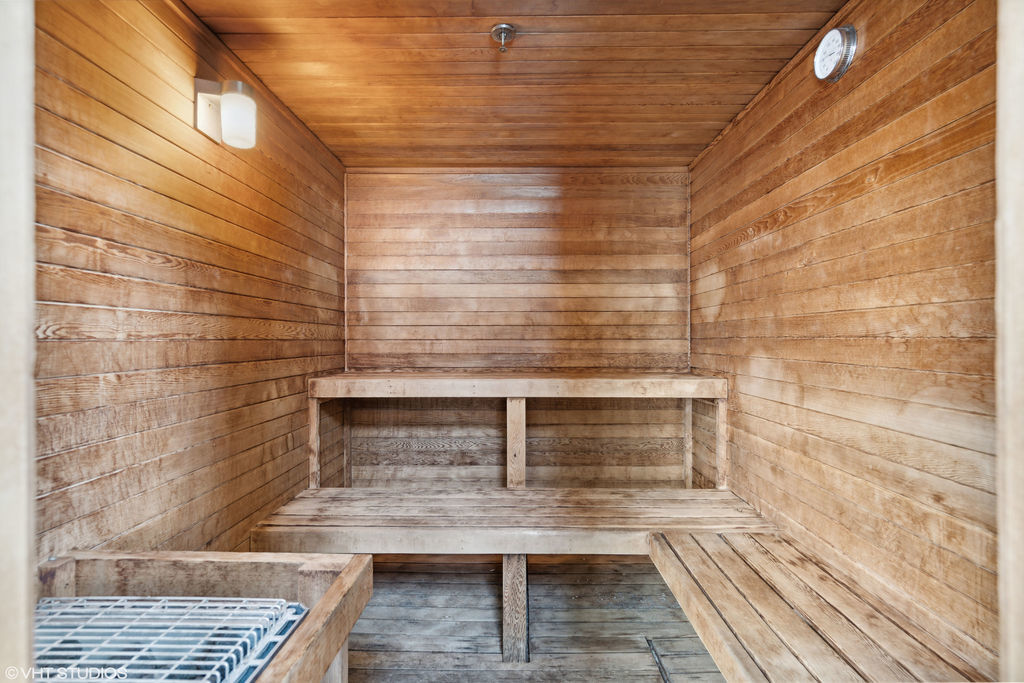 401 East Ontario Street, Unit 809 Chicago, IL 60611 - Photo 20 of 23