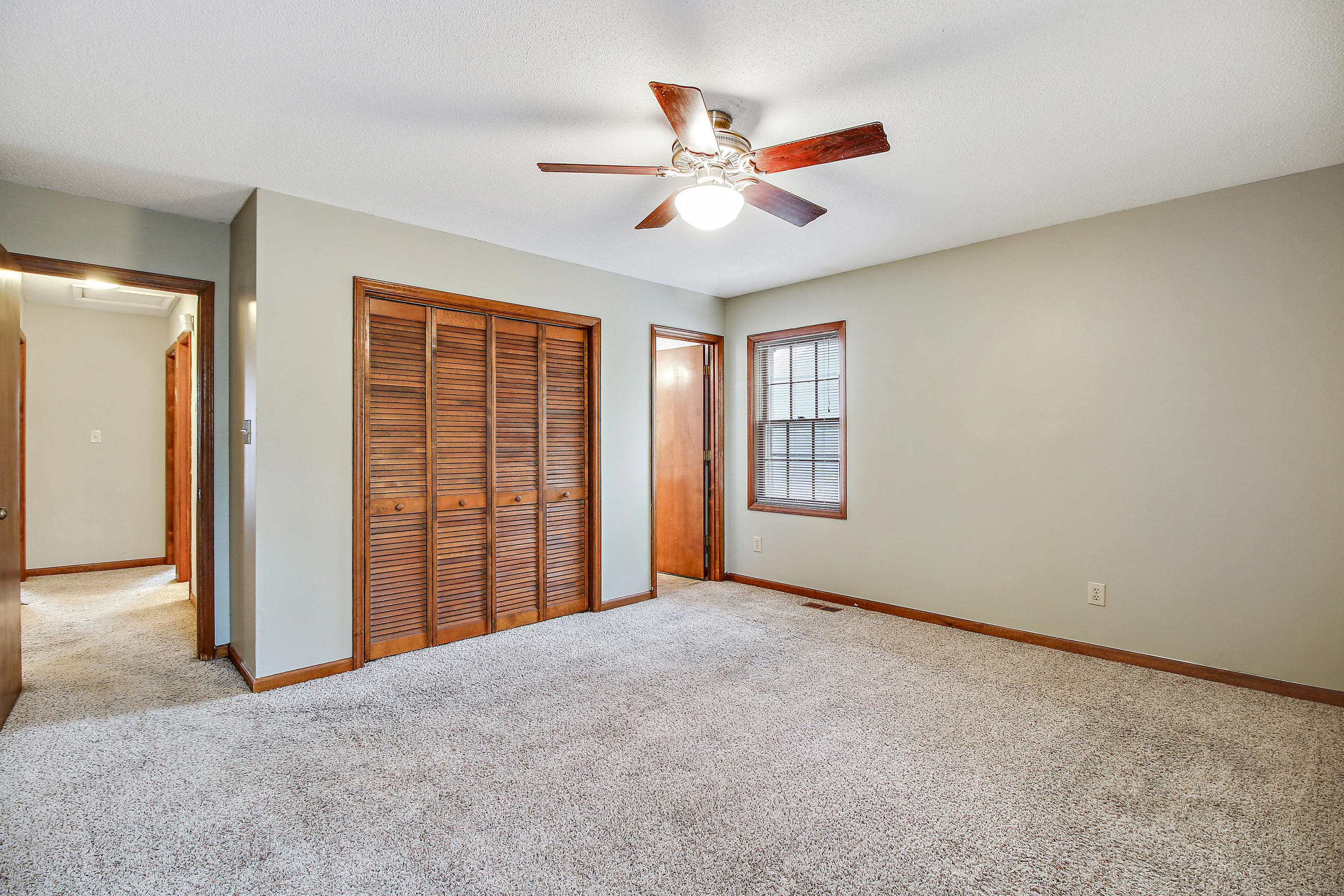122 Raintree Circle Jacksonville, NC 28540 - Photo 17 of 21 IMG_7324