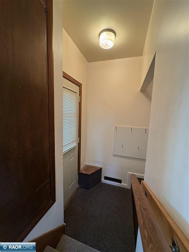 429 4th Street Southwest Chisholm, MN 55719 - Photo 21 of 29