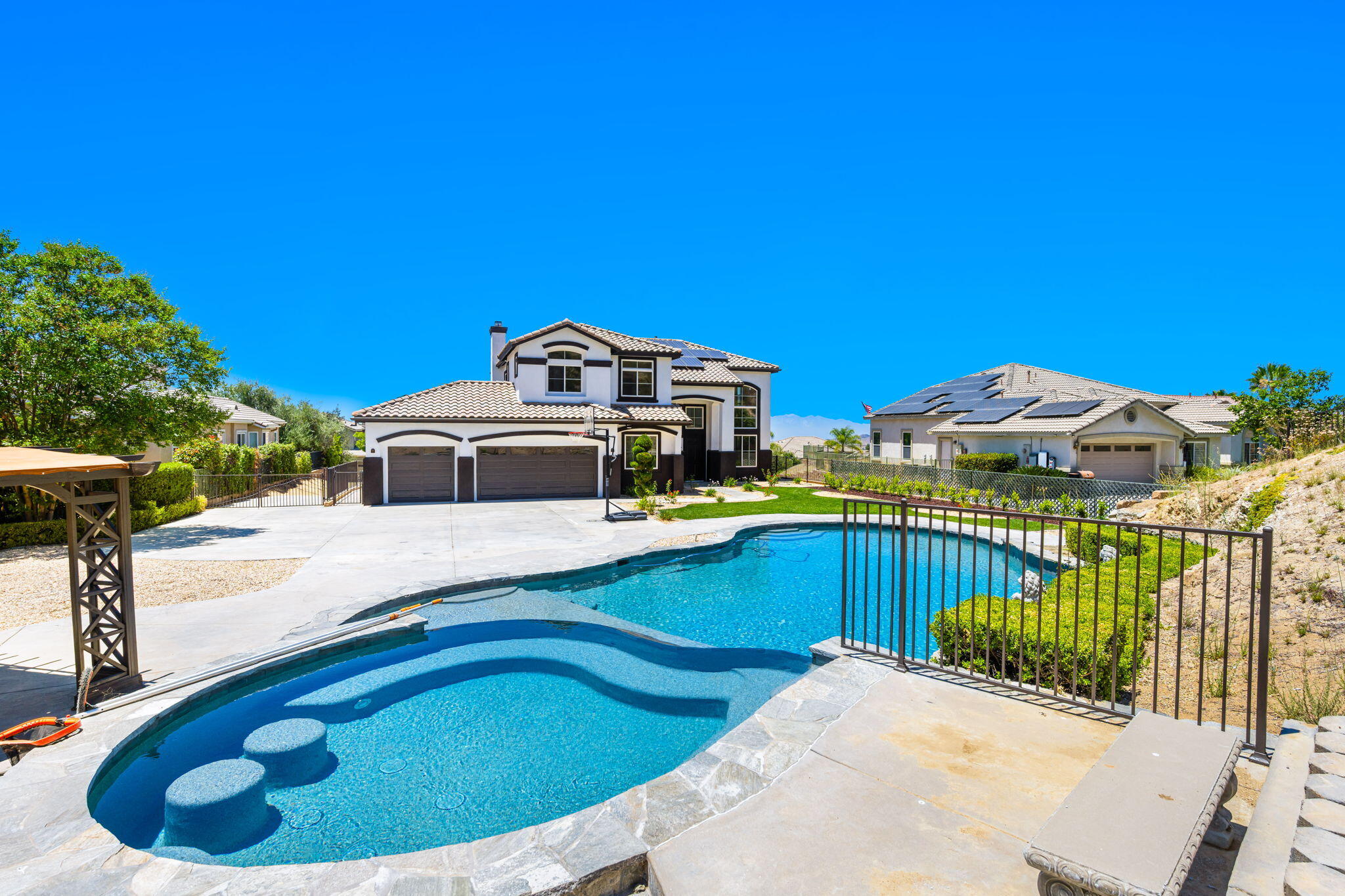 13435 Canyon Crest Road Yucaipa, CA 92399 - Photo 29 of 70 29-web-or-mls-GS_CanyonCrest_Miller_0726