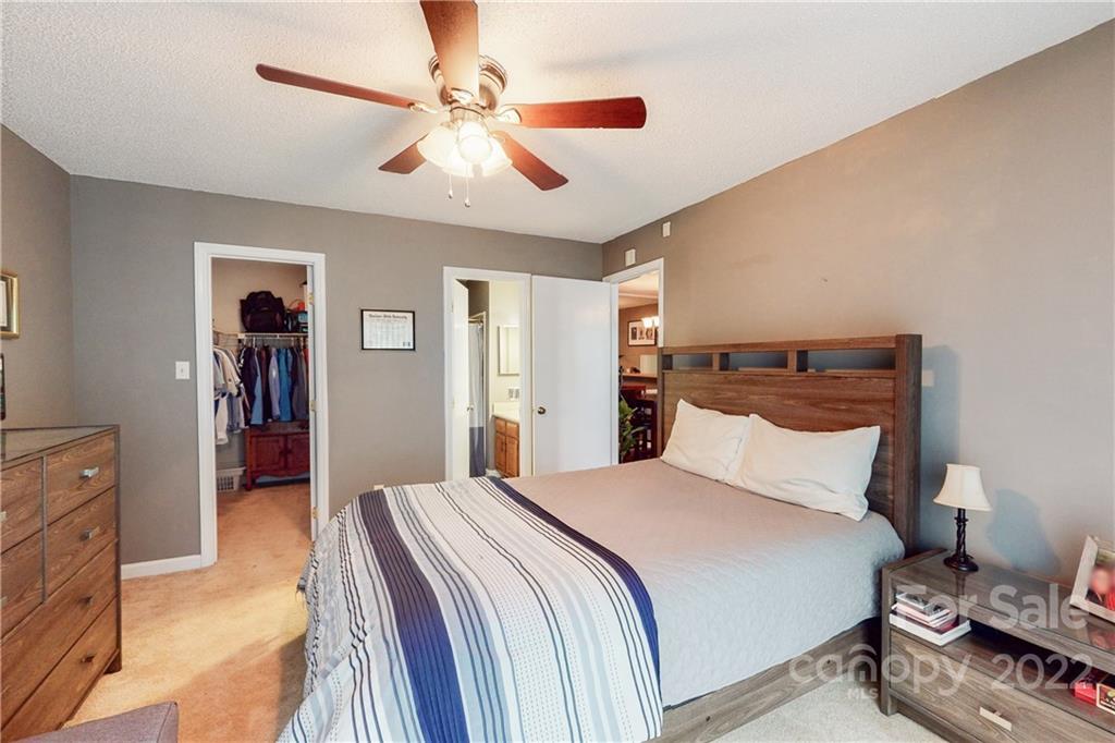 1608 Sharon Road West, Unit 44 Charlotte, NC 28210 - Photo 16 of 25 Gallery Image 16