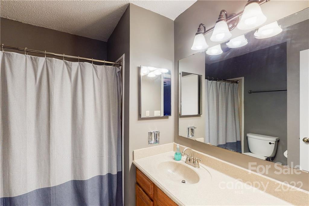 1608 Sharon Road West, Unit 44 Charlotte, NC 28210 - Photo 20 of 25 Gallery Image 20
