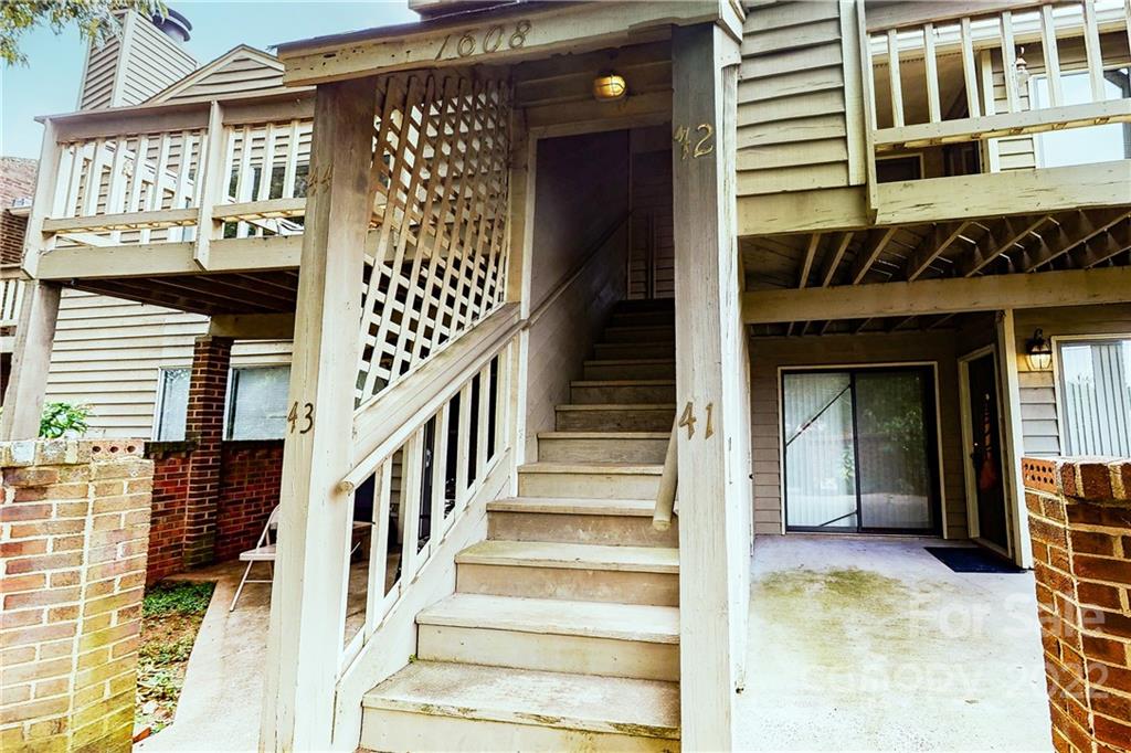 1608 Sharon Road West, Unit 44 Charlotte, NC 28210 - Photo 3 of 25 Gallery Image 3