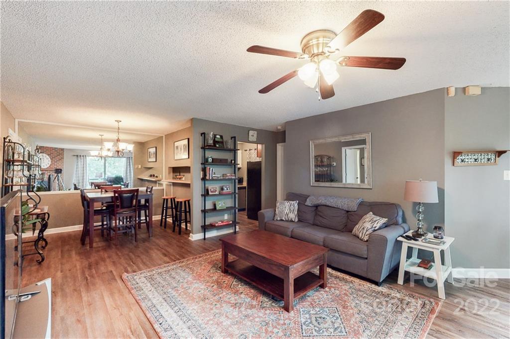 1608 Sharon Road West, Unit 44 Charlotte, NC 28210 - Photo 8 of 25 Gallery Image 8
